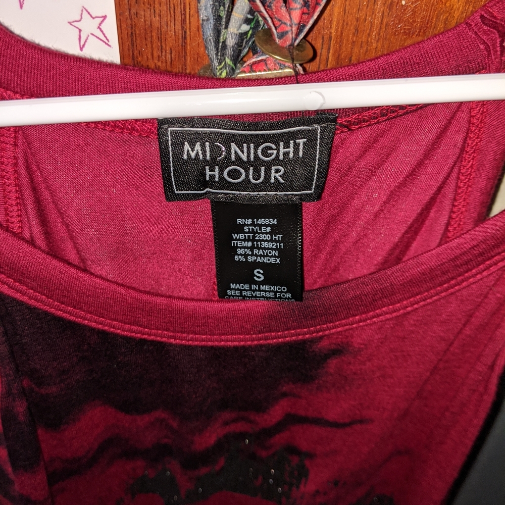 Tanktop - Picture 2 of 3